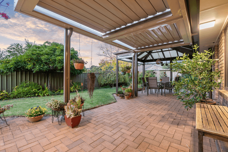 4 Mulberry Grove, ABERFOYLE PARK, SA 5159