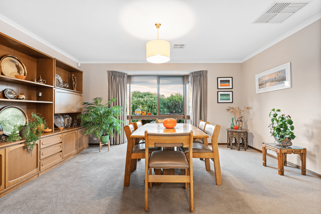 4 Mulberry Grove, ABERFOYLE PARK, SA 5159