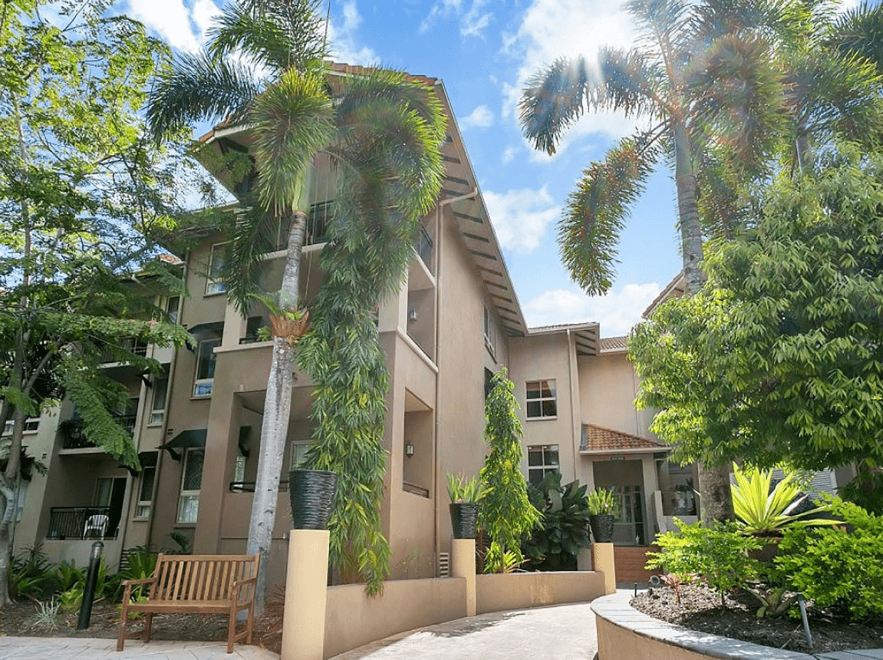 1711/2-10 Greenslopes Street, Cairns North, QLD 4870