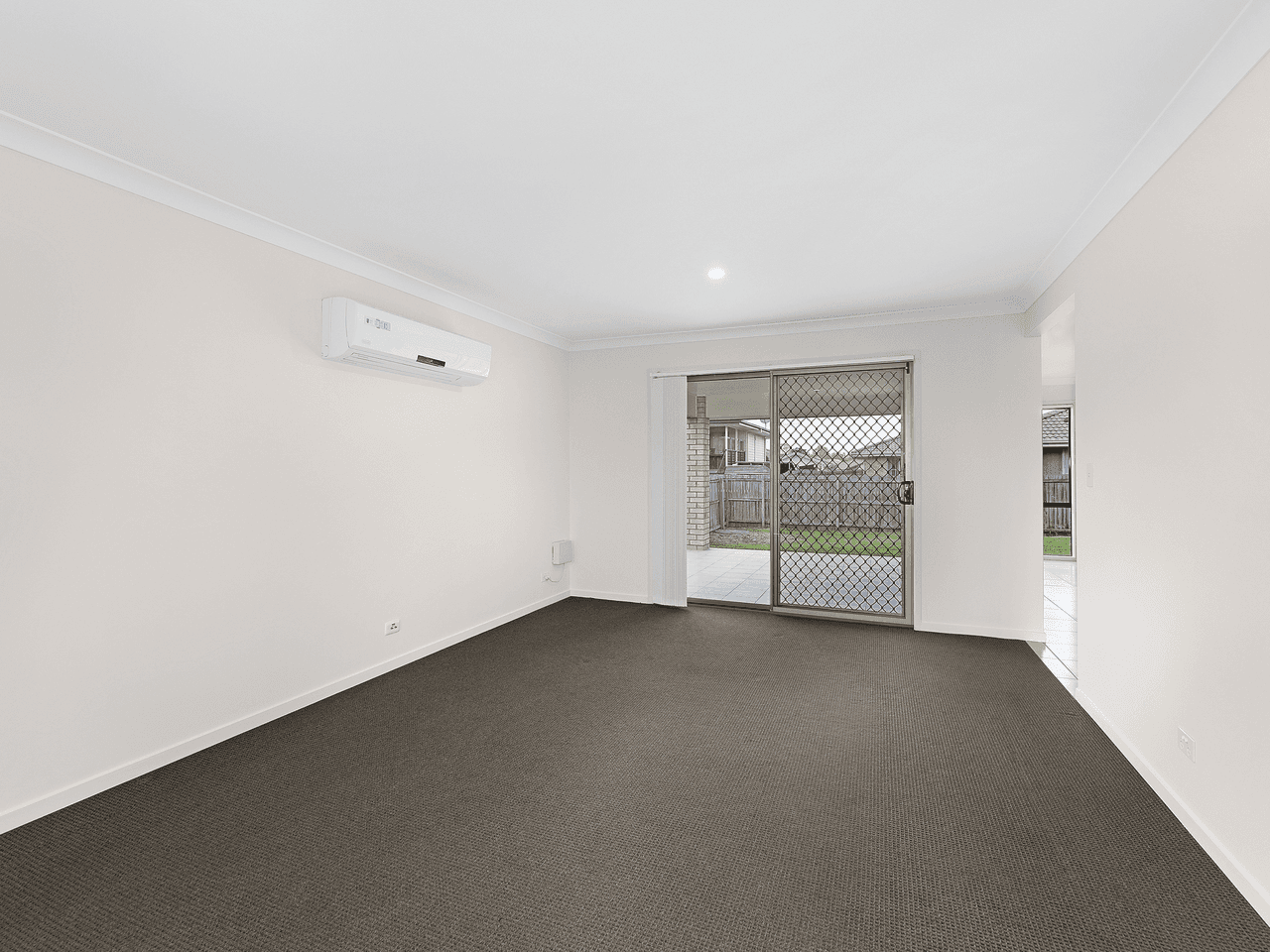 49 Oxford Street, NORTH BOOVAL, QLD 4304