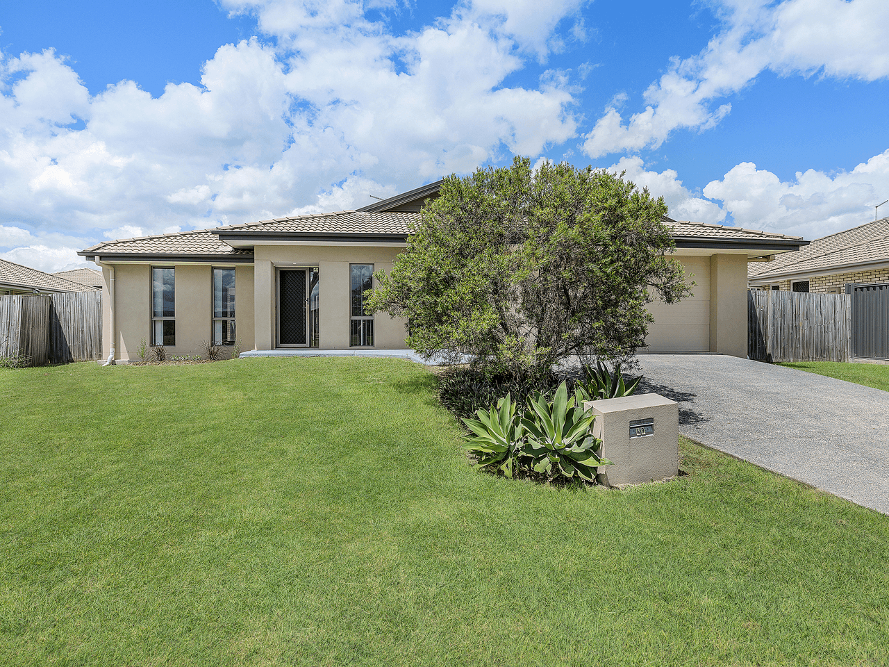 49 Oxford Street, NORTH BOOVAL, QLD 4304