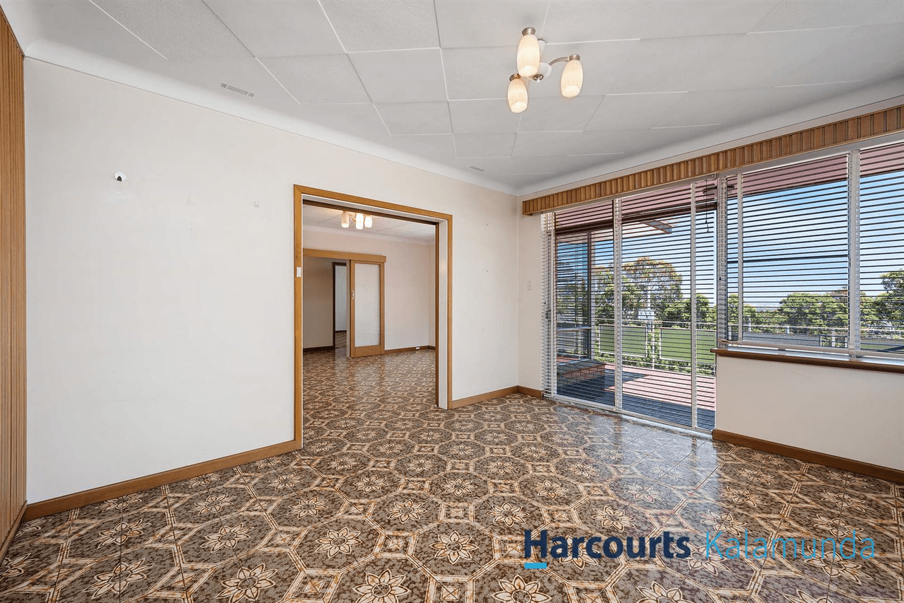 20  Nelson Crescent, Lesmurdie, WA 6076