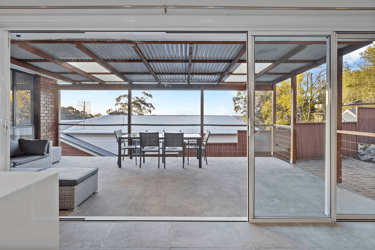 84 Lawson Road, Macquarie Hills, NSW 2285