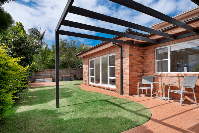 95 Griffin Road, Dee Why, NSW 2099