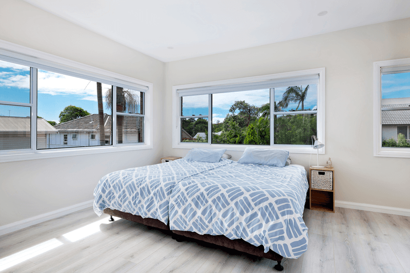 95 Griffin Road, Dee Why, NSW 2099