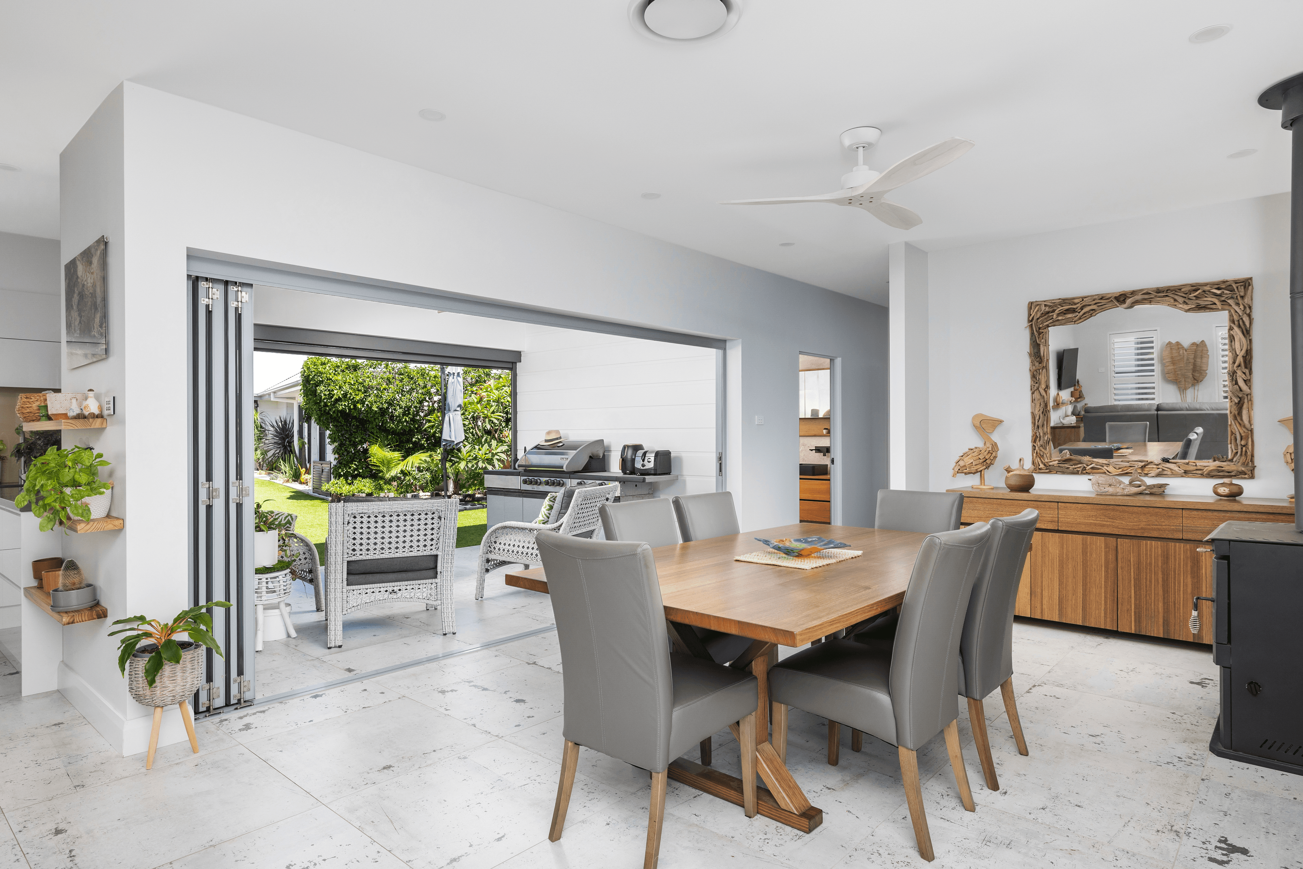 1 Seamist Avenue, ONE MILE, NSW 2316