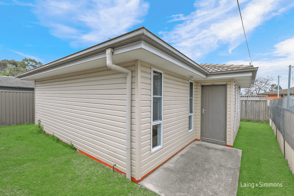 17 & 17A Crawley Avenue, Hebersham, NSW 2770