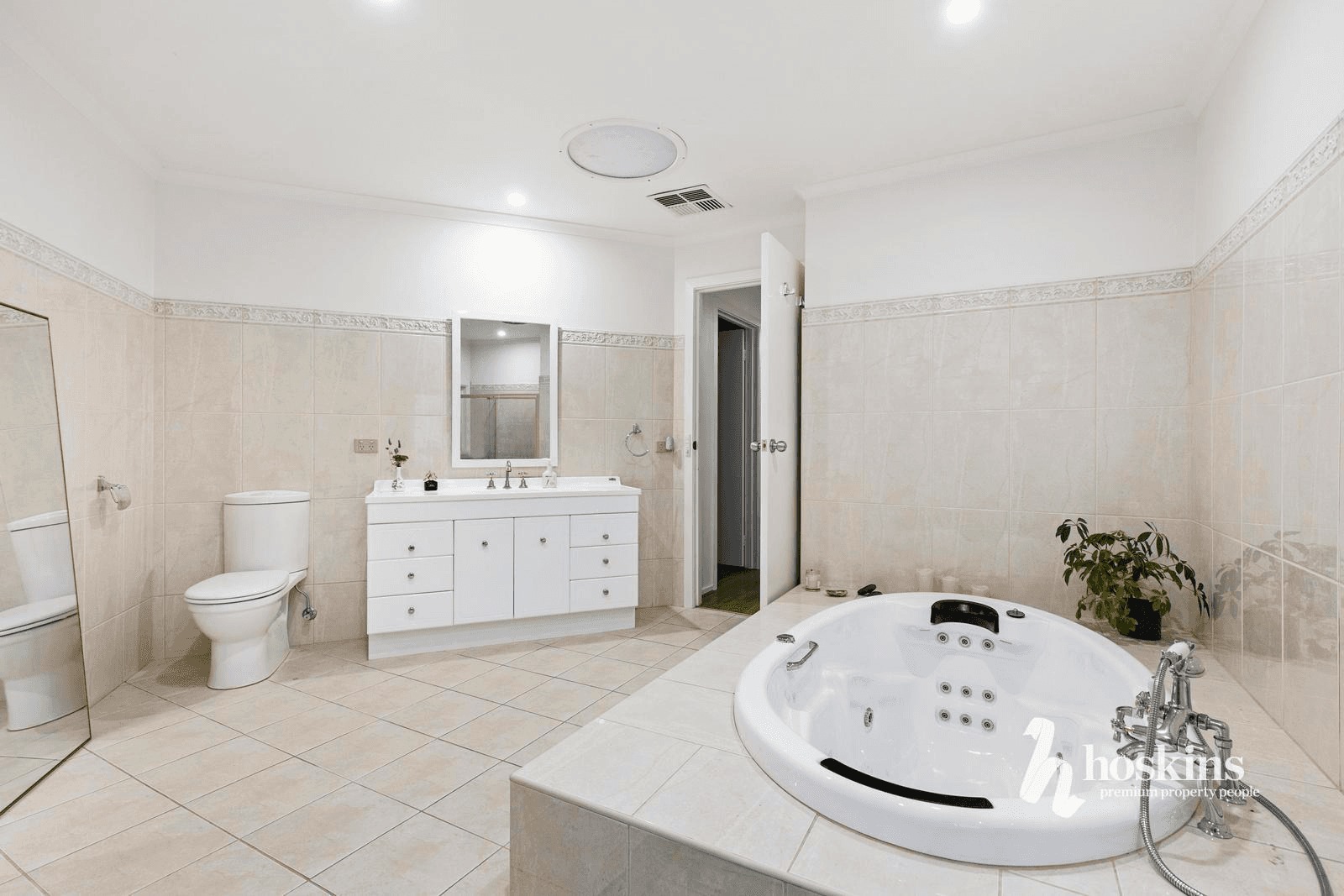 16 Rudolf Court, Ringwood North, VIC 3134