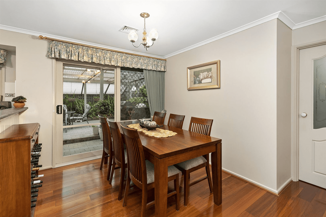 50 Dandelion Drive, Rowville, VIC 3178