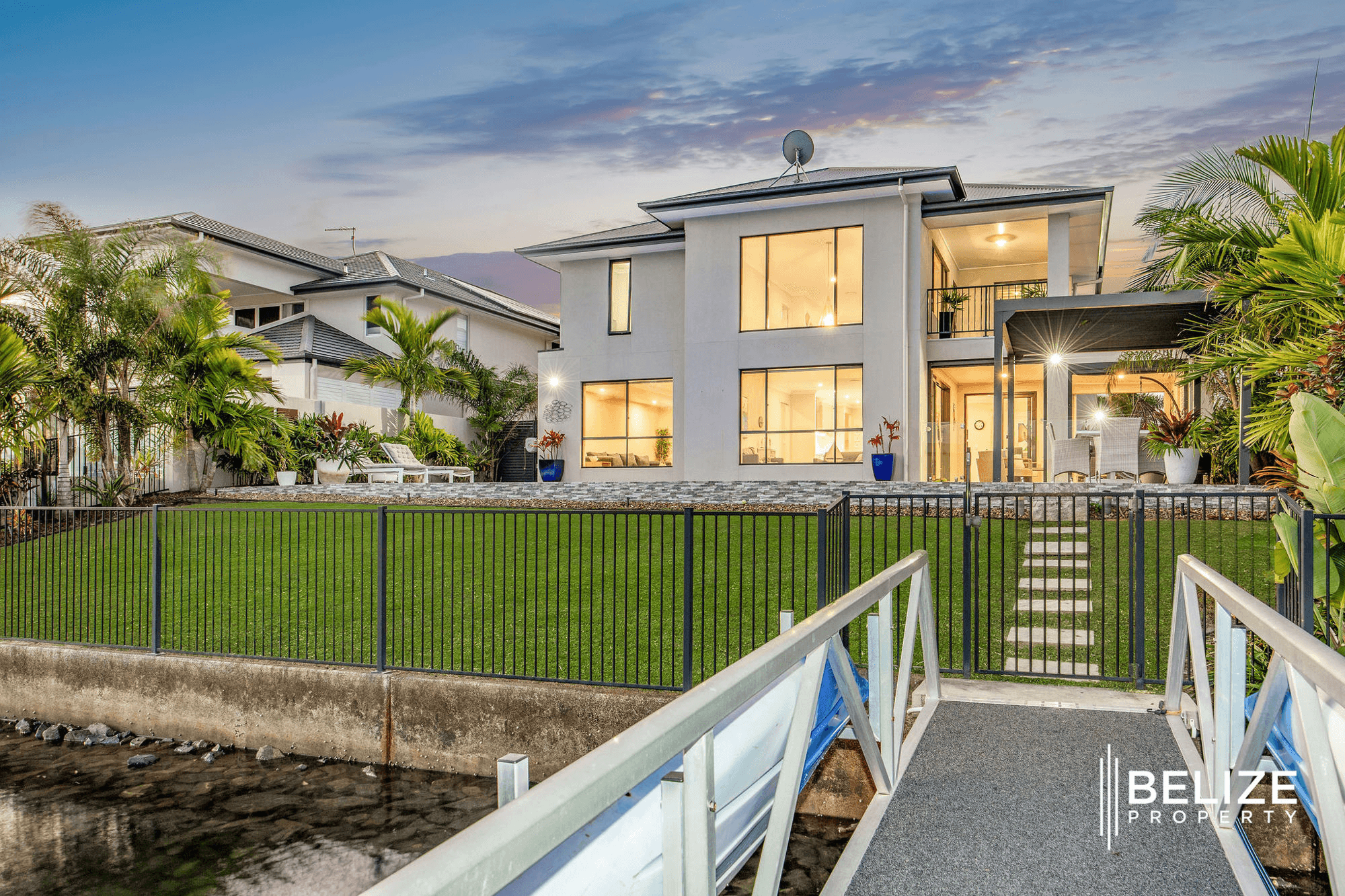 25 Poinciana Place, JACOBS WELL, QLD 4208