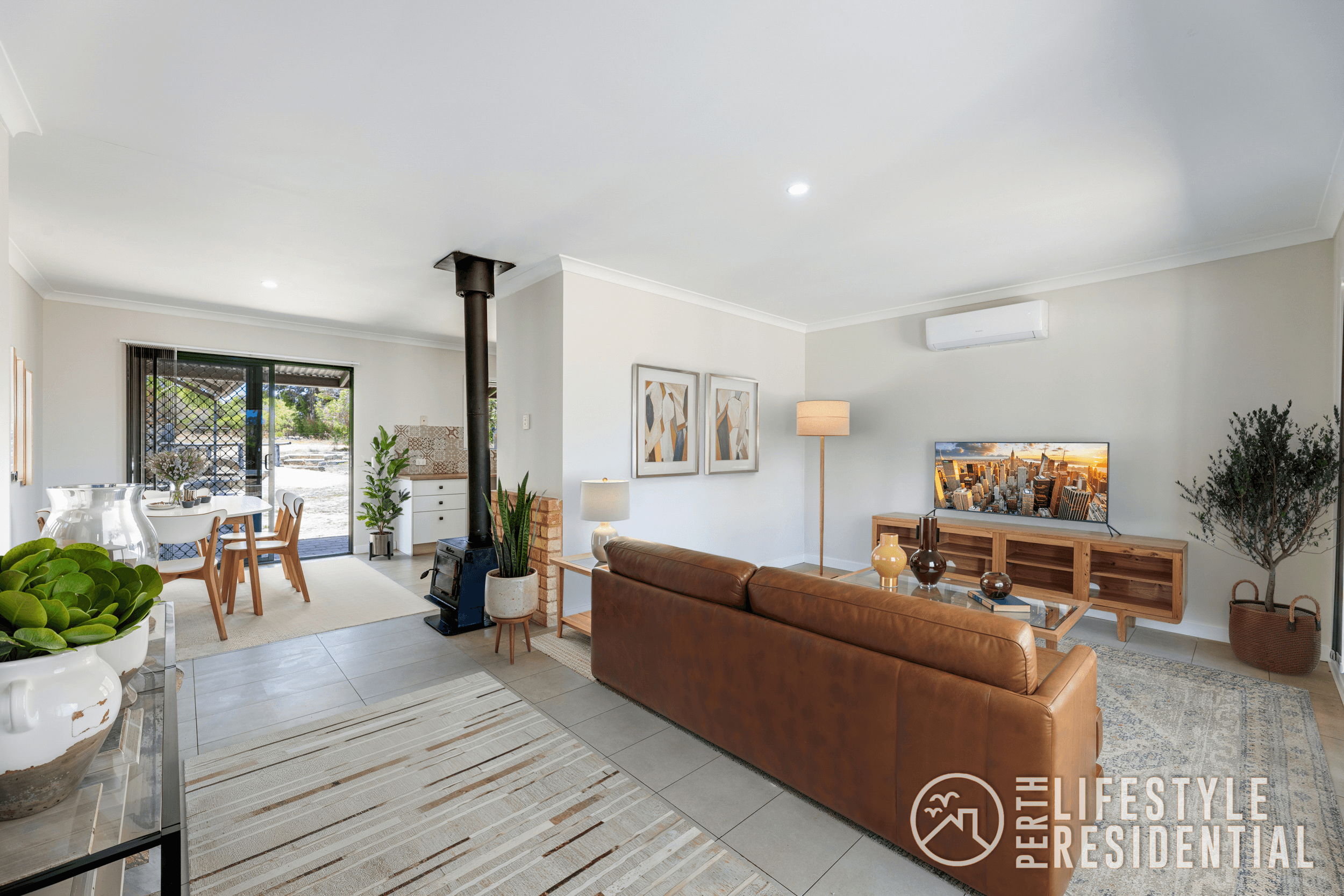 206 Woolly Bush Loop, WOODRIDGE, WA 6041