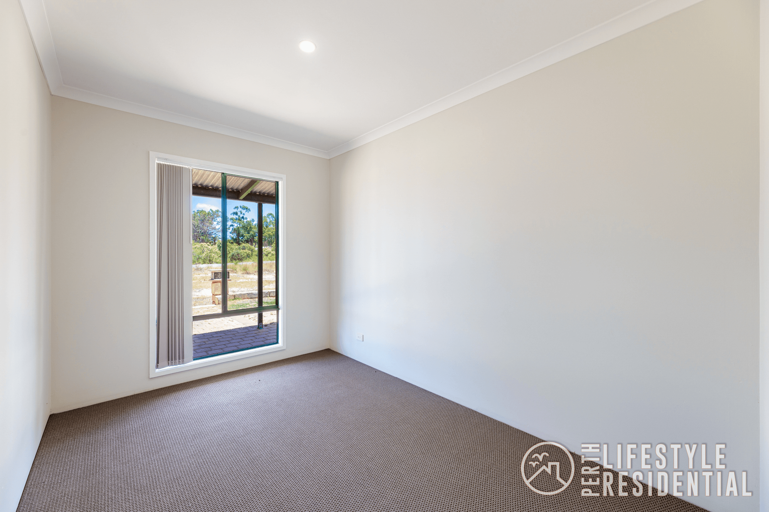 206 Woolly Bush Loop, WOODRIDGE, WA 6041