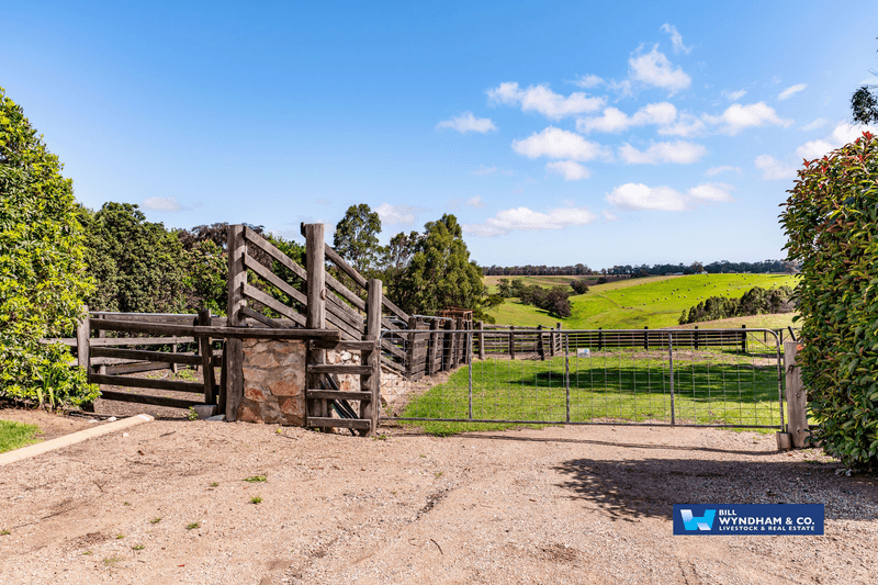 926 Stephenson Road, Tambo Upper, VIC 3885