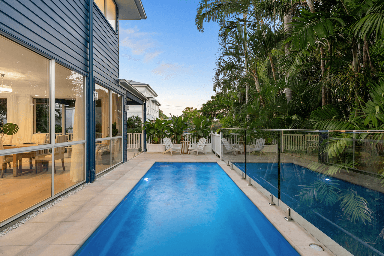 9 Donaldson Street, Greenslopes, QLD 4120