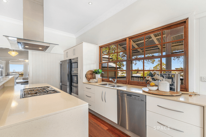 122 Gracemere Street, Grange, QLD 4051