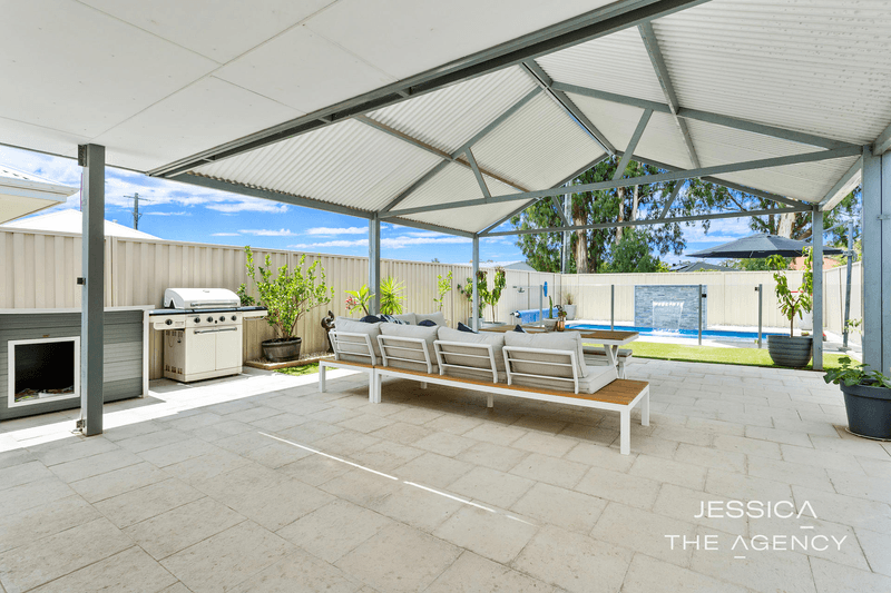 38 Sessilis Crescent, Wattle Grove, WA 6107