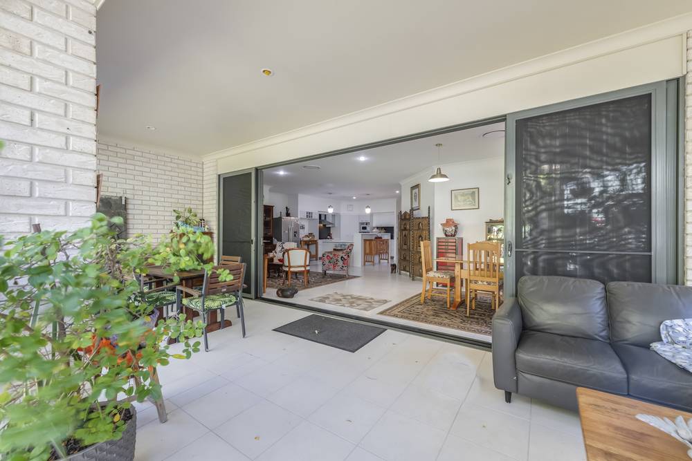 19 Alexander Drive, Moore Park Beach, QLD 4670