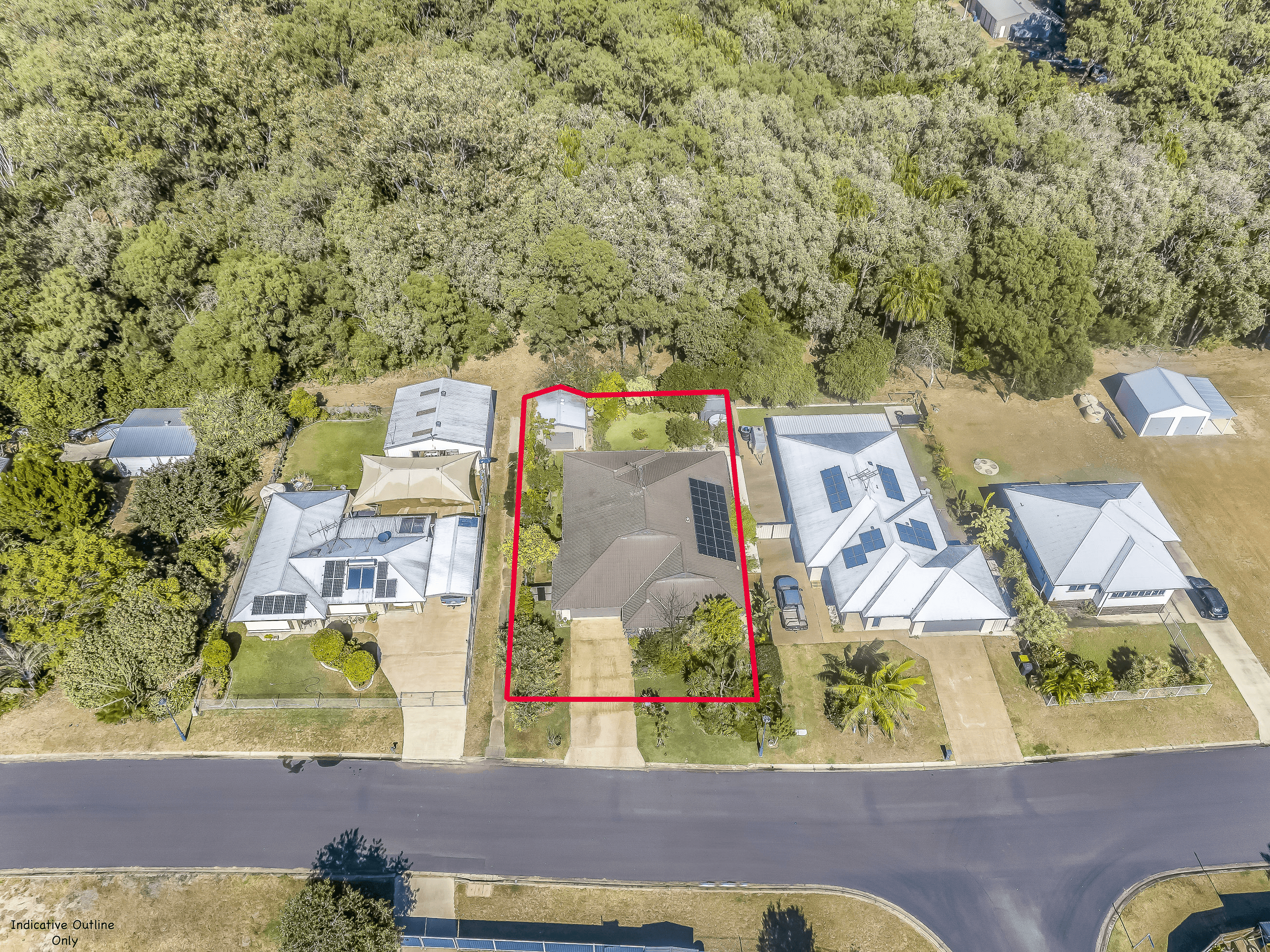 19 Alexander Drive, Moore Park Beach, QLD 4670