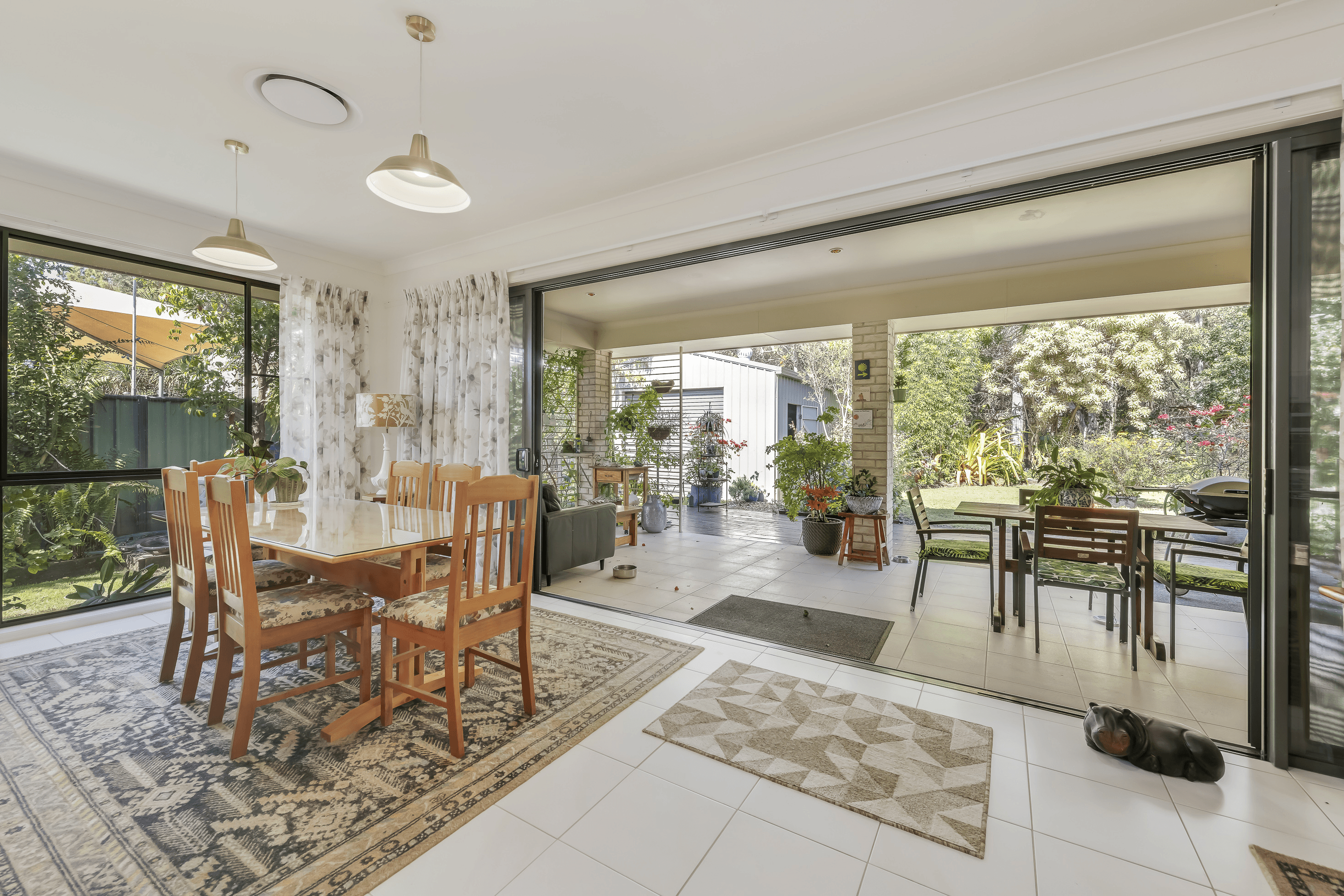 19 Alexander Drive, Moore Park Beach, QLD 4670