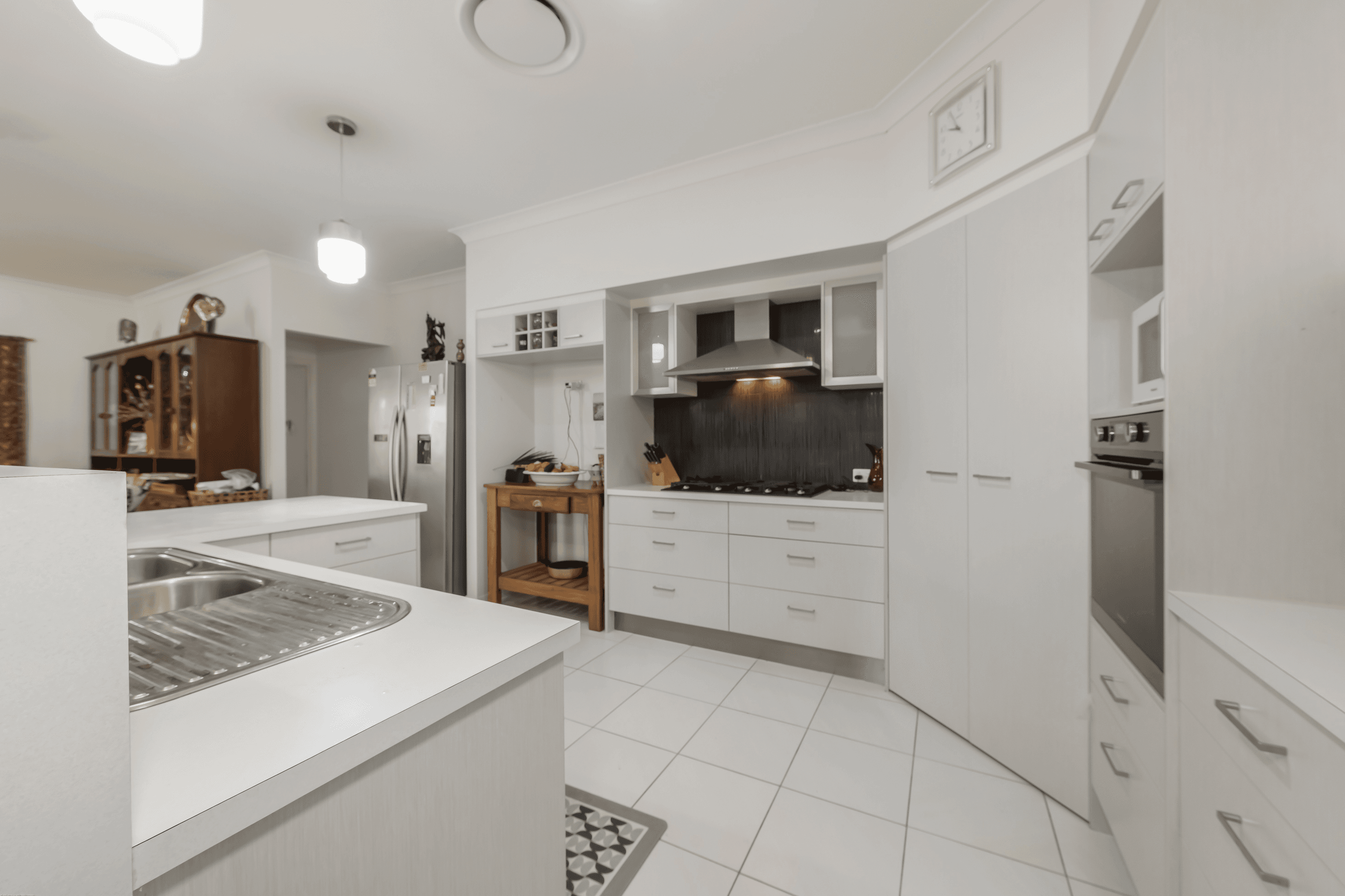 19 Alexander Drive, Moore Park Beach, QLD 4670