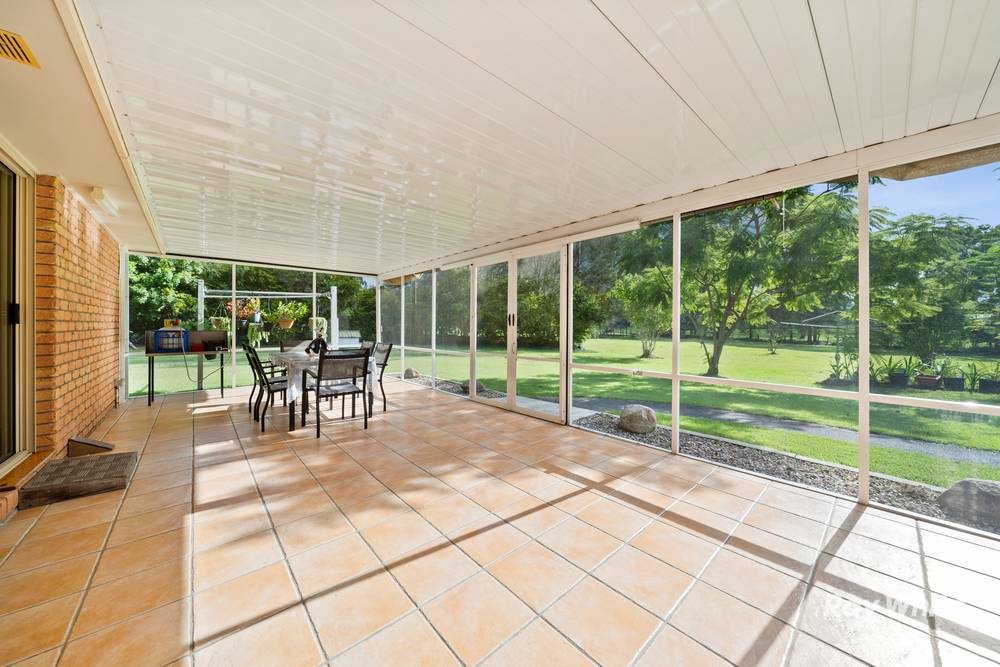 10-16 Dungaree Drive, NEW BEITH, QLD 4124