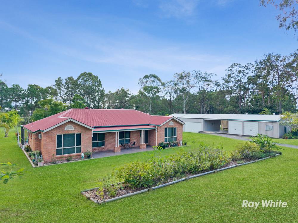 10-16 Dungaree Drive, NEW BEITH, QLD 4124
