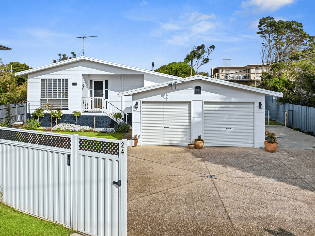 24 The Esplanade, CAPE WOOLAMAI, VIC 3925