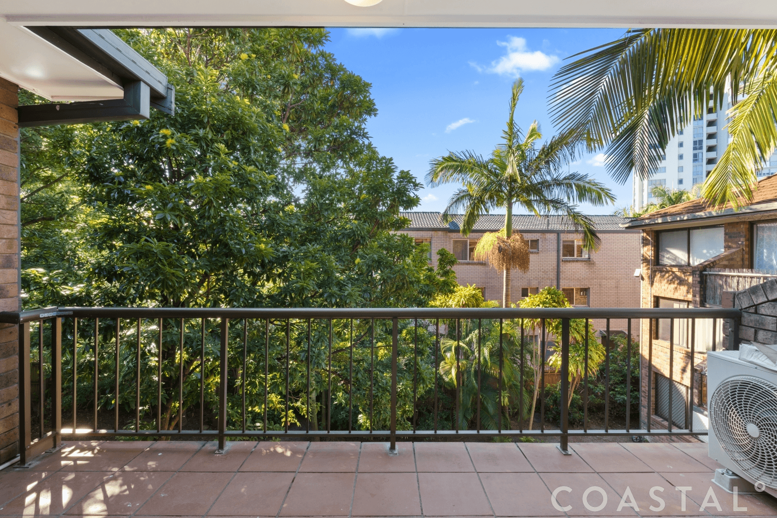 33/162 Frank Street, LABRADOR, QLD 4215