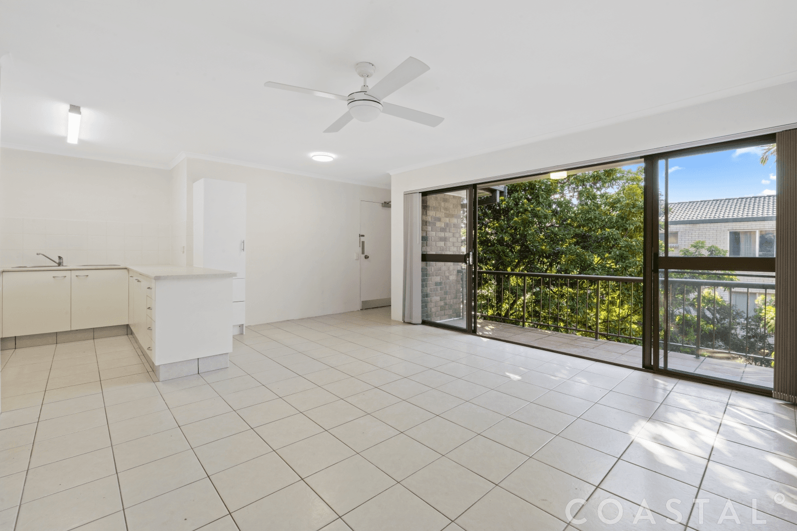 33/162 Frank Street, LABRADOR, QLD 4215