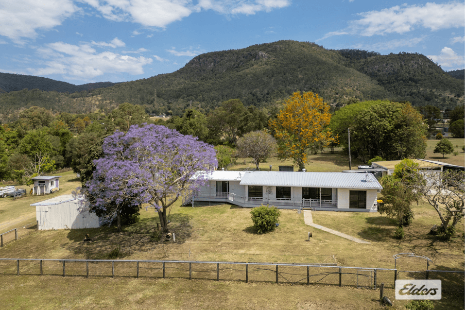 1371 Neurum Road, Mount Archer, QLD 4514