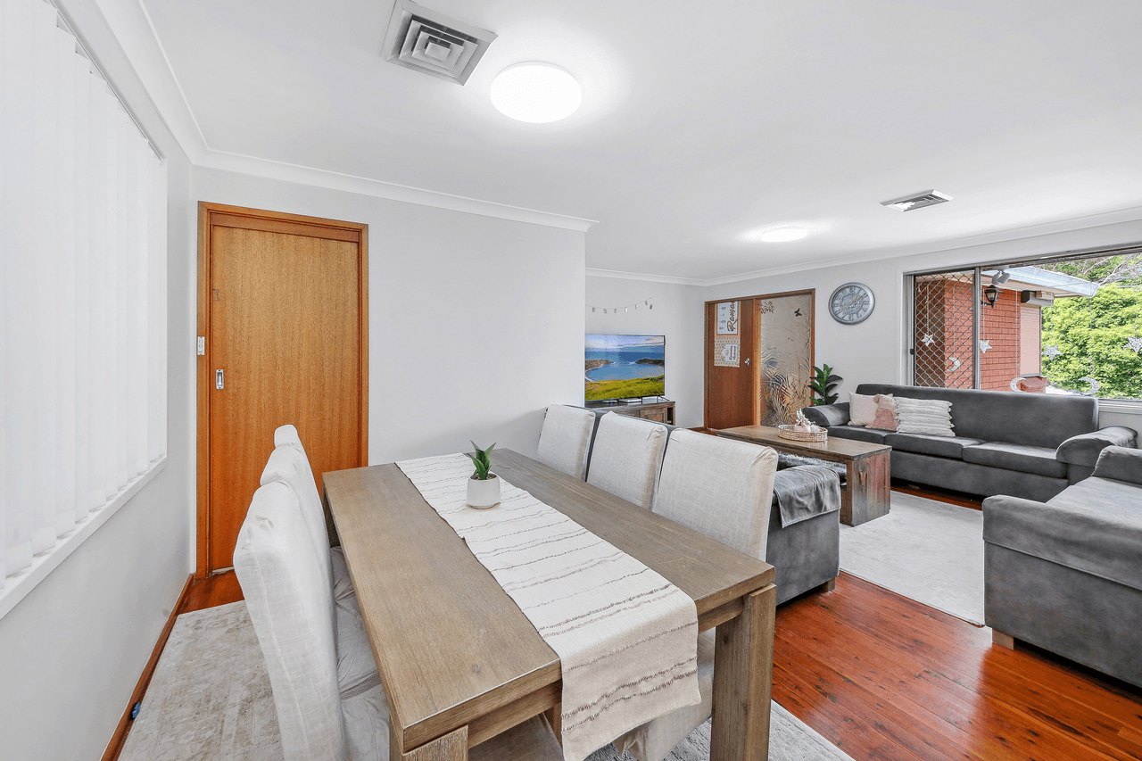 126 Rex Road, GEORGES HALL, NSW 2198