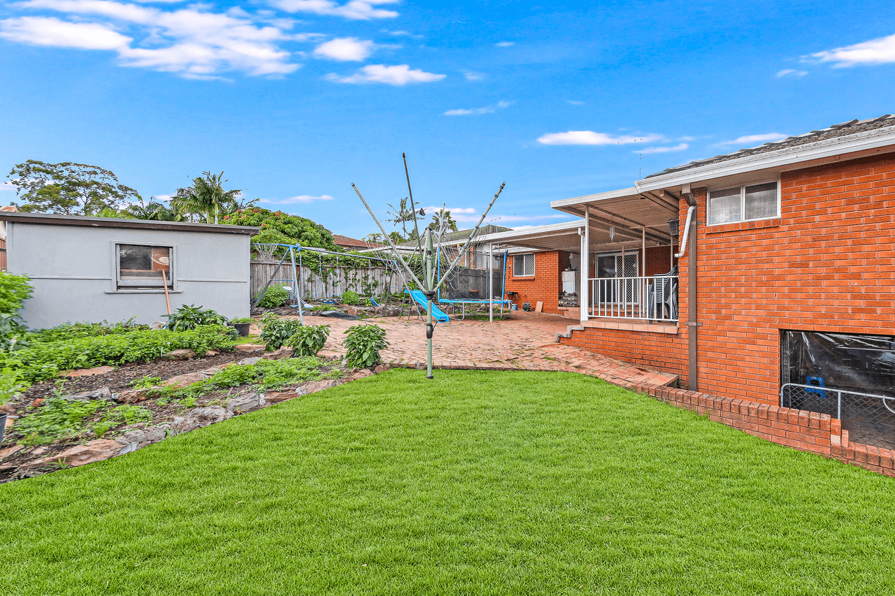 126 Rex Road, GEORGES HALL, NSW 2198