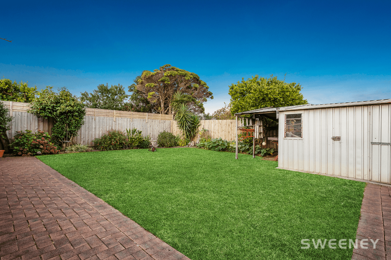 29 Edwards Drive, ALTONA MEADOWS, VIC 3028