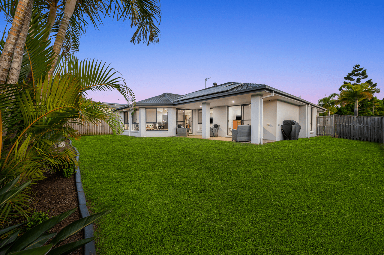 2 Coochin Lane, PACIFIC PINES, QLD 4211