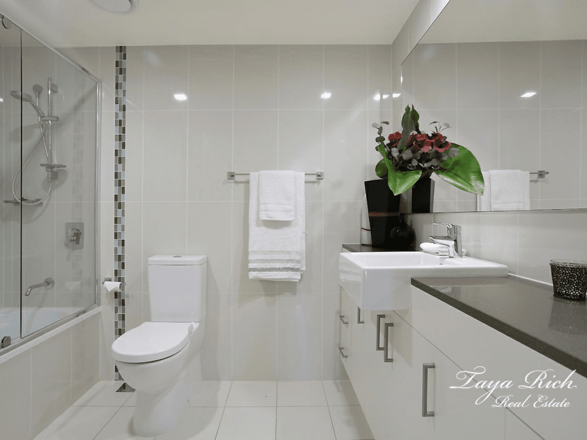2303/34 Scarborough Street, SOUTHPORT, QLD 4215