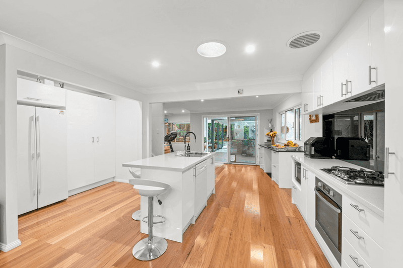 41 Playford Road, KILLARNEY VALE, NSW 2261