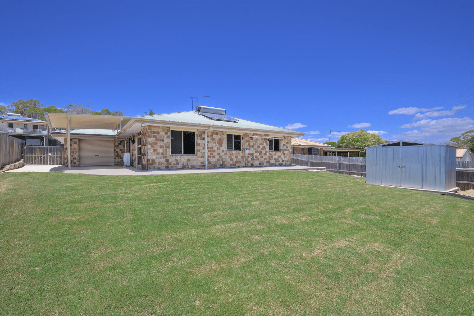 12 Deborah Street, GLEN EDEN, QLD 4680