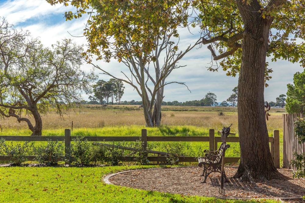 146 Newlands Dr, Paynesville, VIC 3880