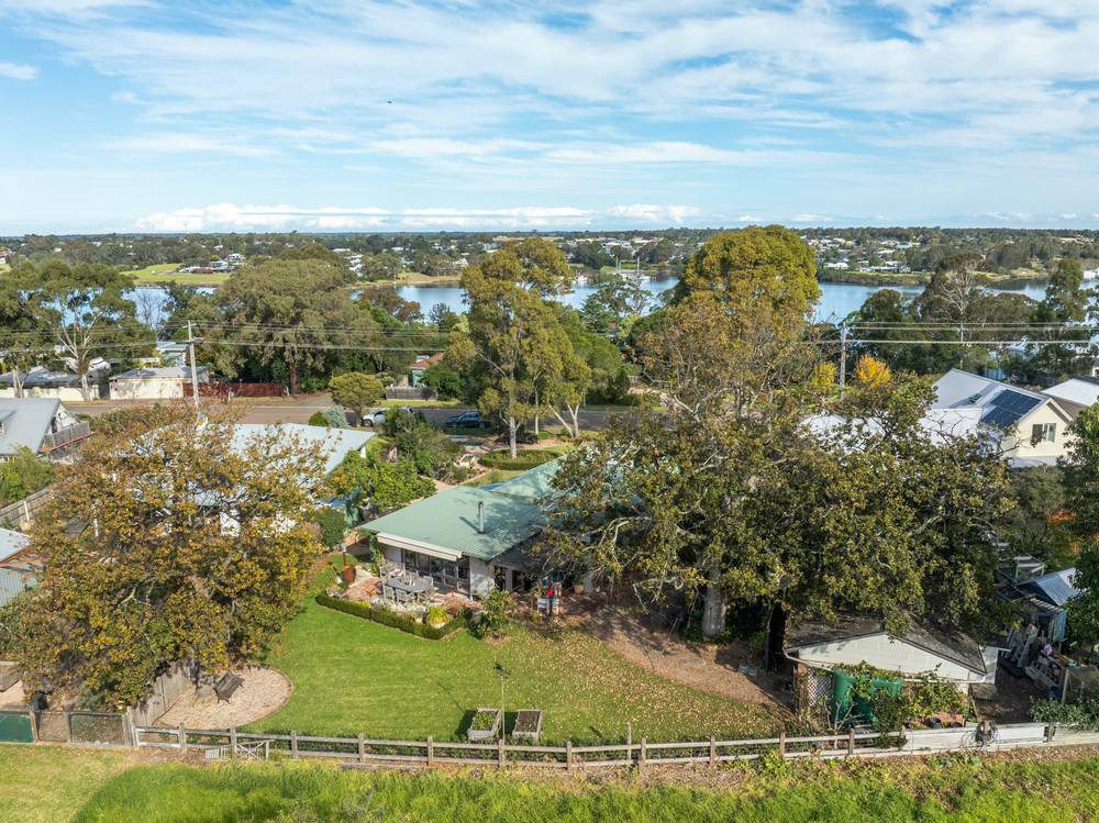 146 Newlands Dr, Paynesville, VIC 3880