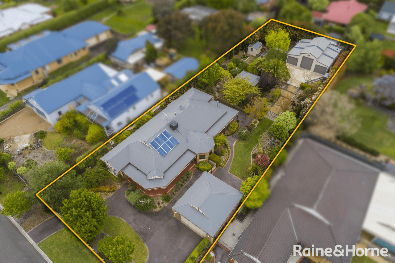 6 Glenton Court, GISBORNE, VIC 3437