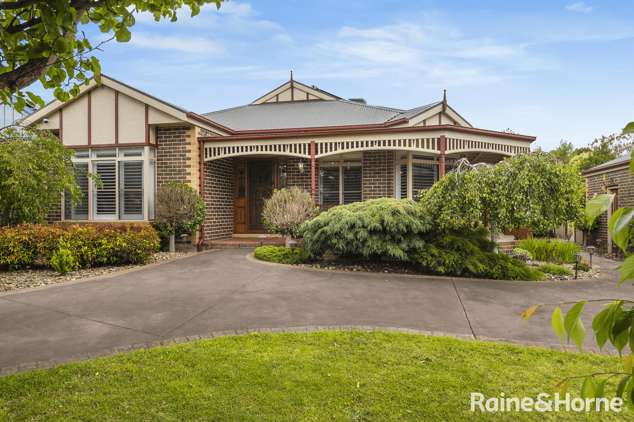 6 Glenton Court, GISBORNE, VIC 3437