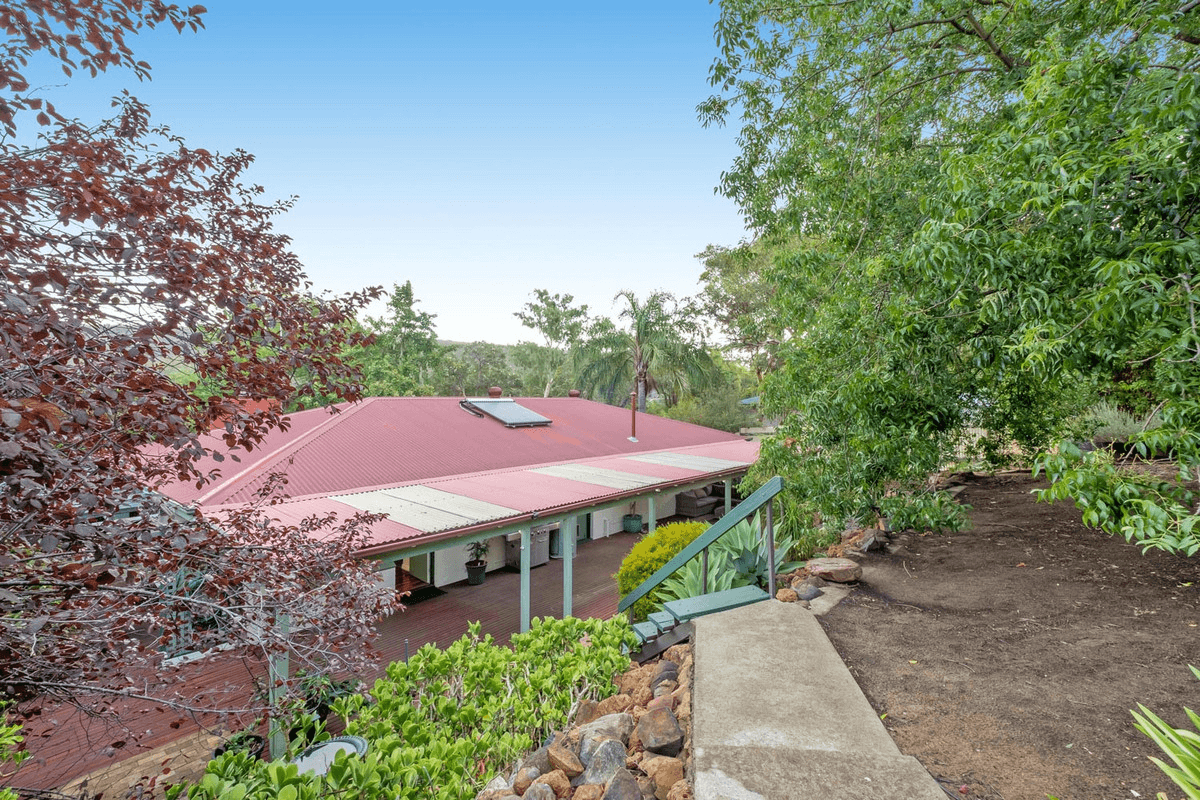 449 Brookton Highway, Roleystone, WA 6111