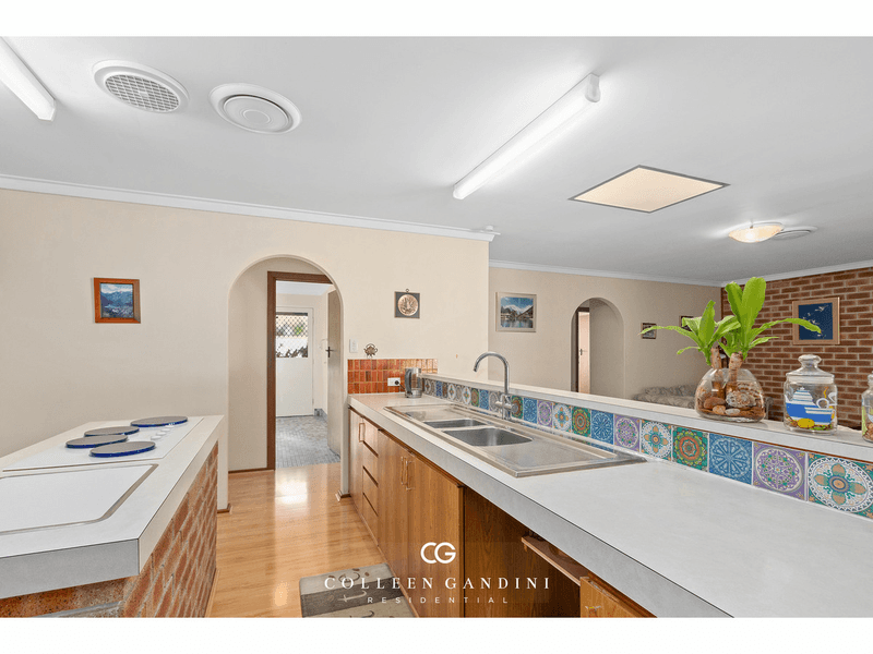 5 Allerton Way, Booragoon, WA 6154