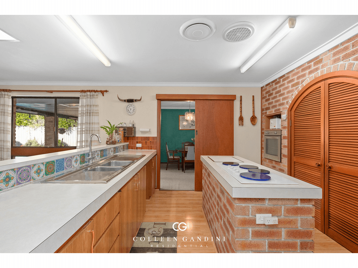 5 Allerton Way, Booragoon, WA 6154