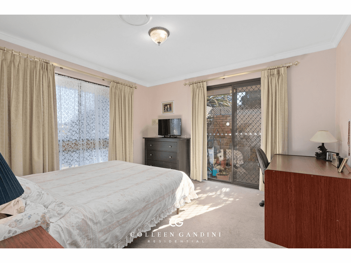 5 Allerton Way, Booragoon, WA 6154