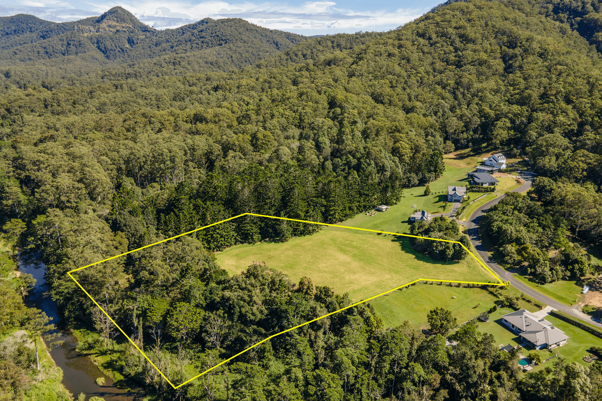 74 Gibsonville Street, Tallebudgera Valley, QLD 4228