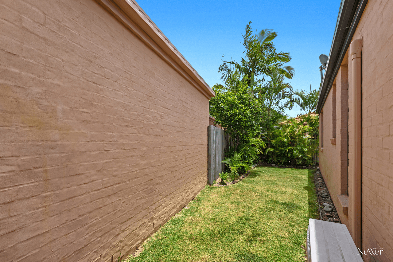 17/5 Riverstone Court, Tewantin, QLD 4565