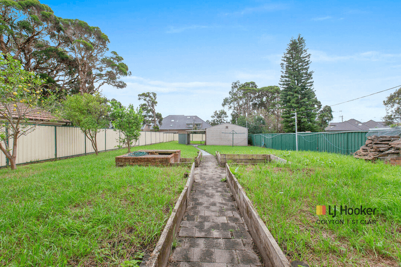 17 Adelaide Street, OXLEY PARK, NSW 2760