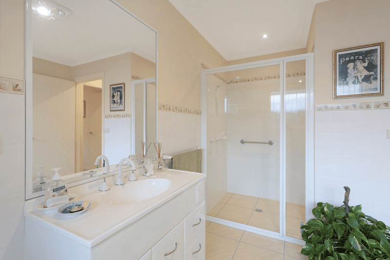 26B Elizabeth Pde, Tura Beach, NSW 2548