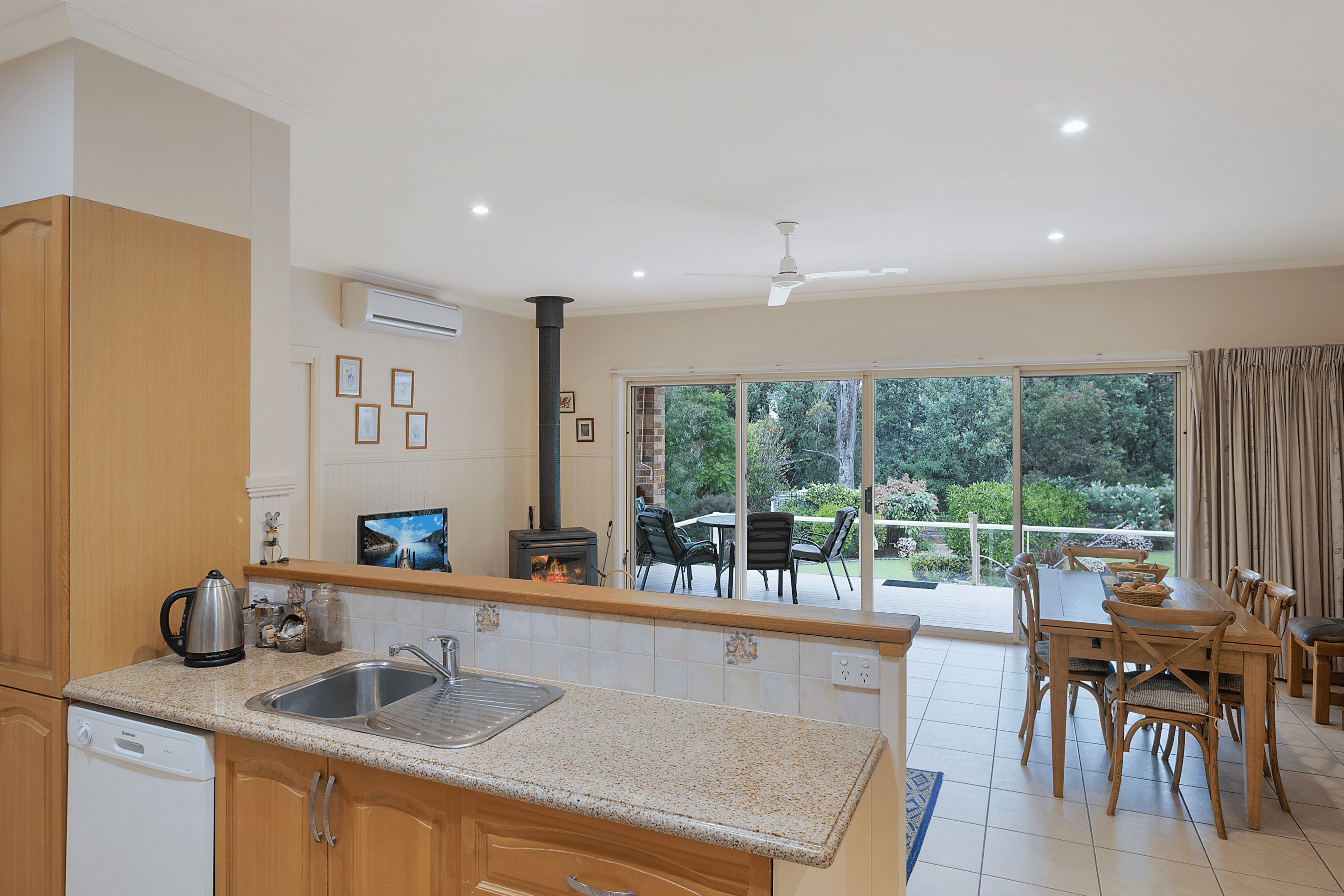 26B Elizabeth Pde, Tura Beach, NSW 2548